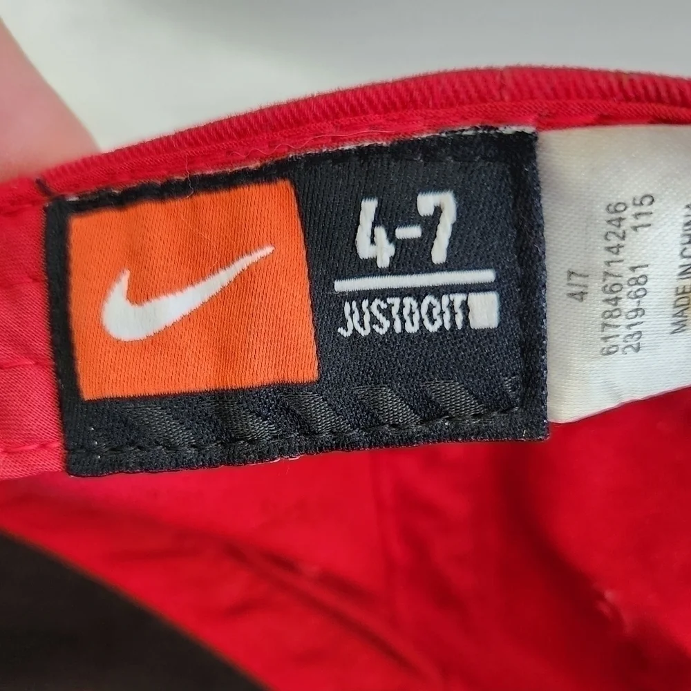 Nike Red Black Swoosh Just Do It Baseball Hat Cap Unisex Child Size 4-7
